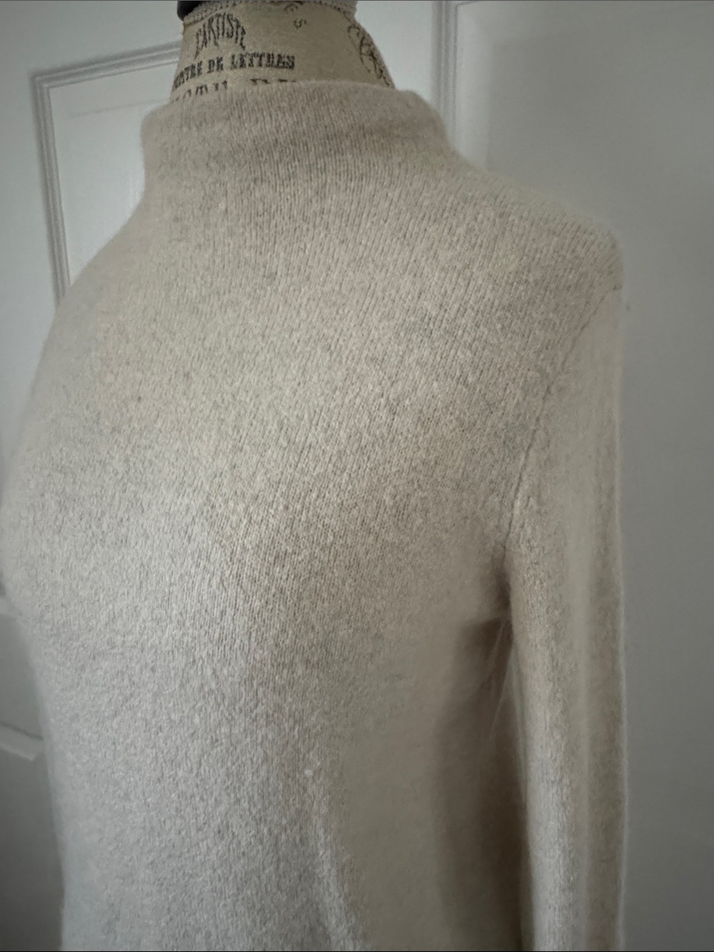 Madewell Cream Mock Neck Sweater. Size Medium.